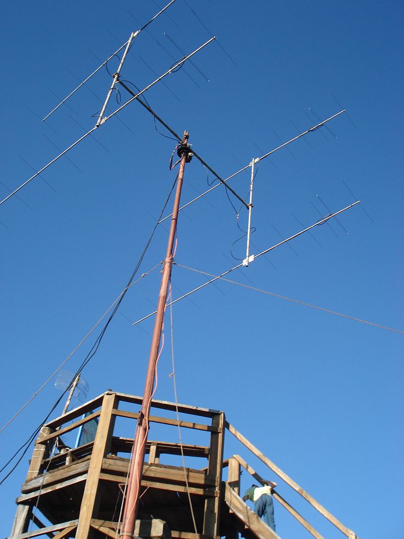 E73FDE - VHF KUP SRRS 2013